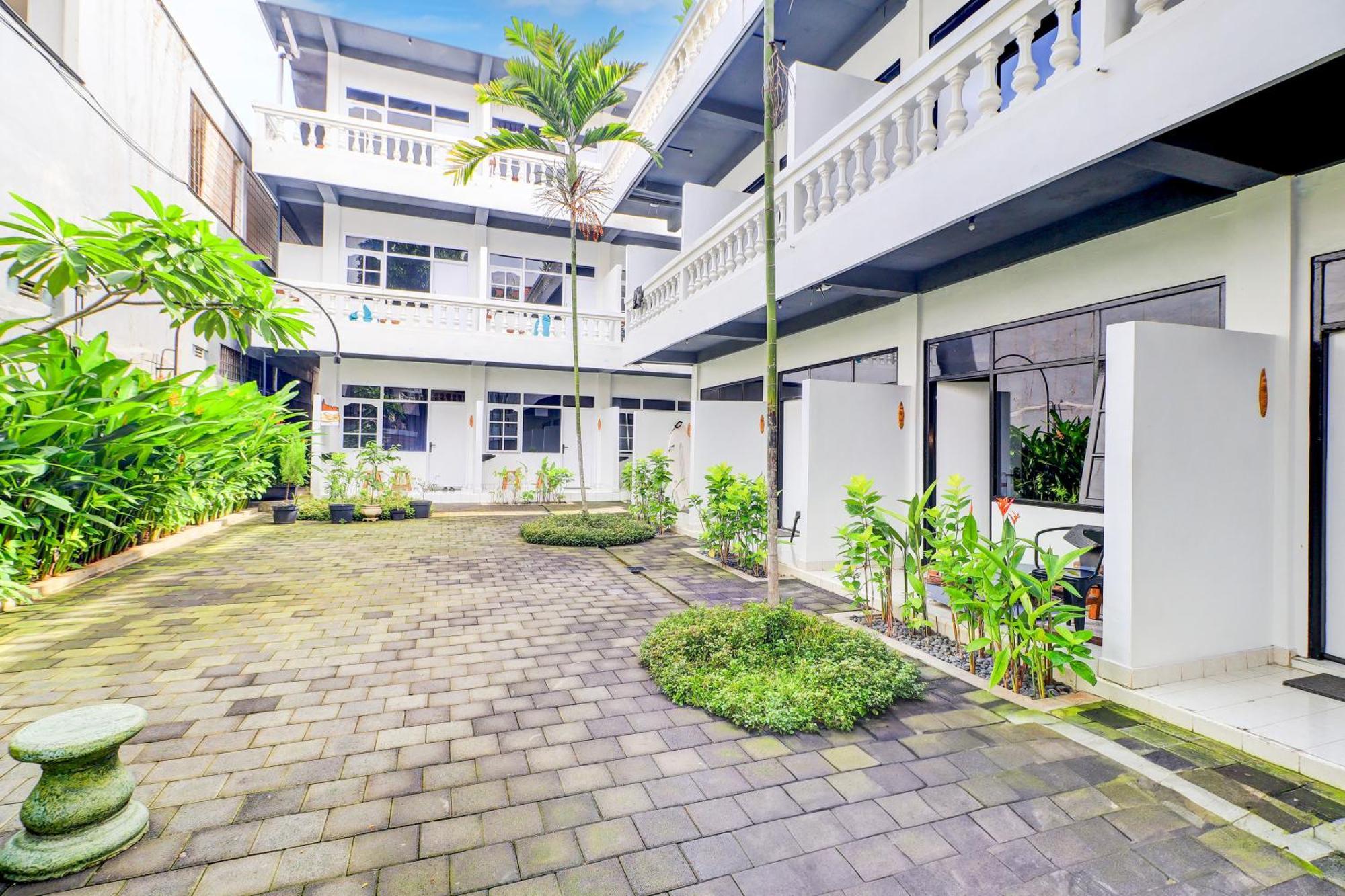 Collection O Legian Near Legian Beach מראה חיצוני תמונה